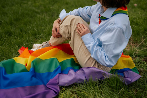 The Mental Health Burden That LGBTQIA+ People Carry and How Trauma-Informed Support Helps 